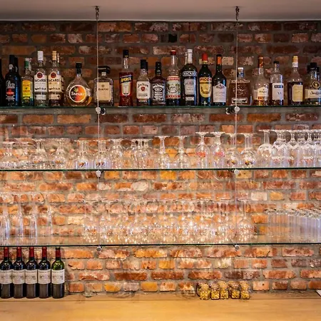 胡伊斯霍埃威酒店 酒店 克诺克－海斯特