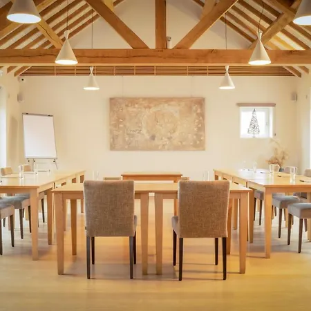 胡伊斯霍埃威酒店 3*