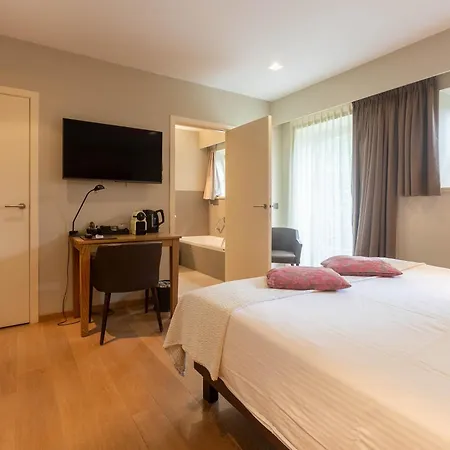Hotel Huyshoeve 3*