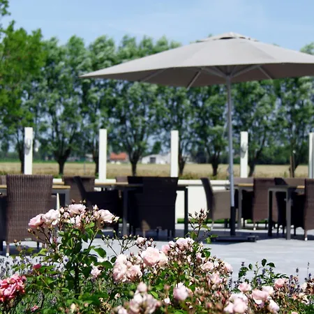 胡伊斯霍埃威酒店