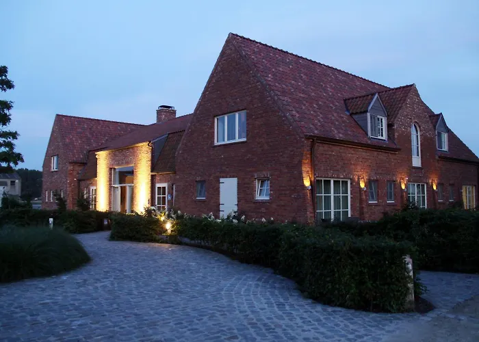 Huyshoeve Hotel 3*